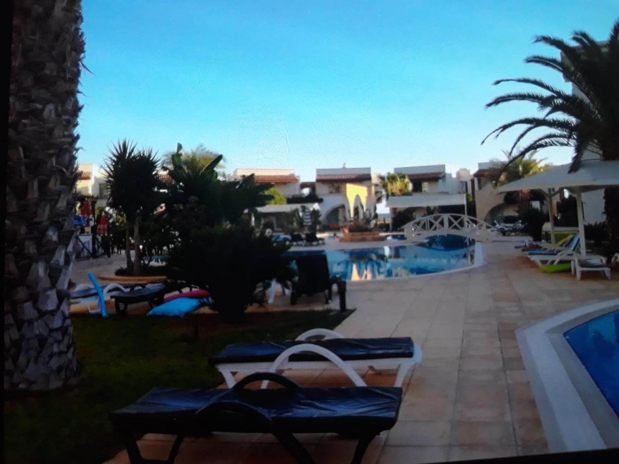 Sunrise Beach Club Gastria Eksteriør billede
