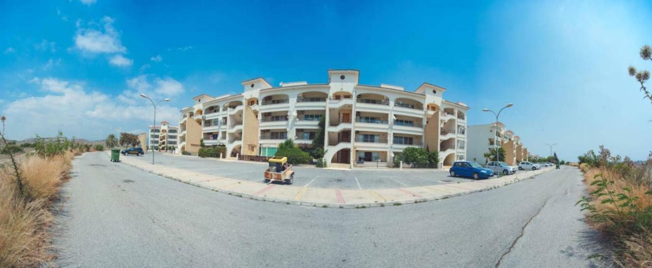 Sunrise Beach Club Gastria Eksteriør billede