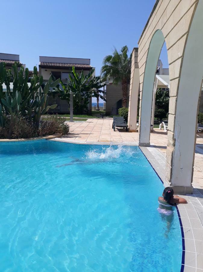 Sunrise Beach Club Gastria Eksteriør billede